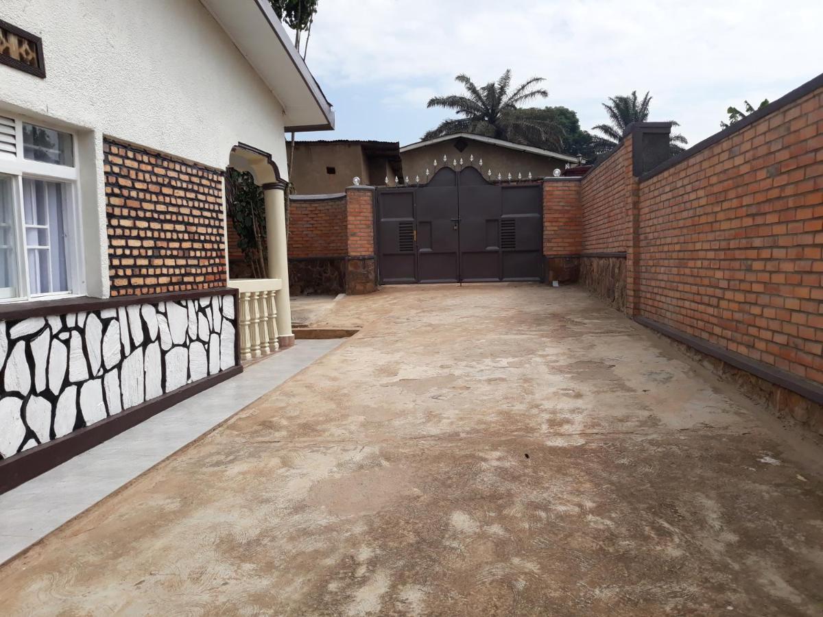 Bizi Homes Kigali Esterno foto